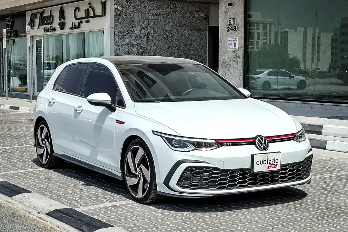 Volkswagen Golf GTI 2.0 AMT (245 hp)