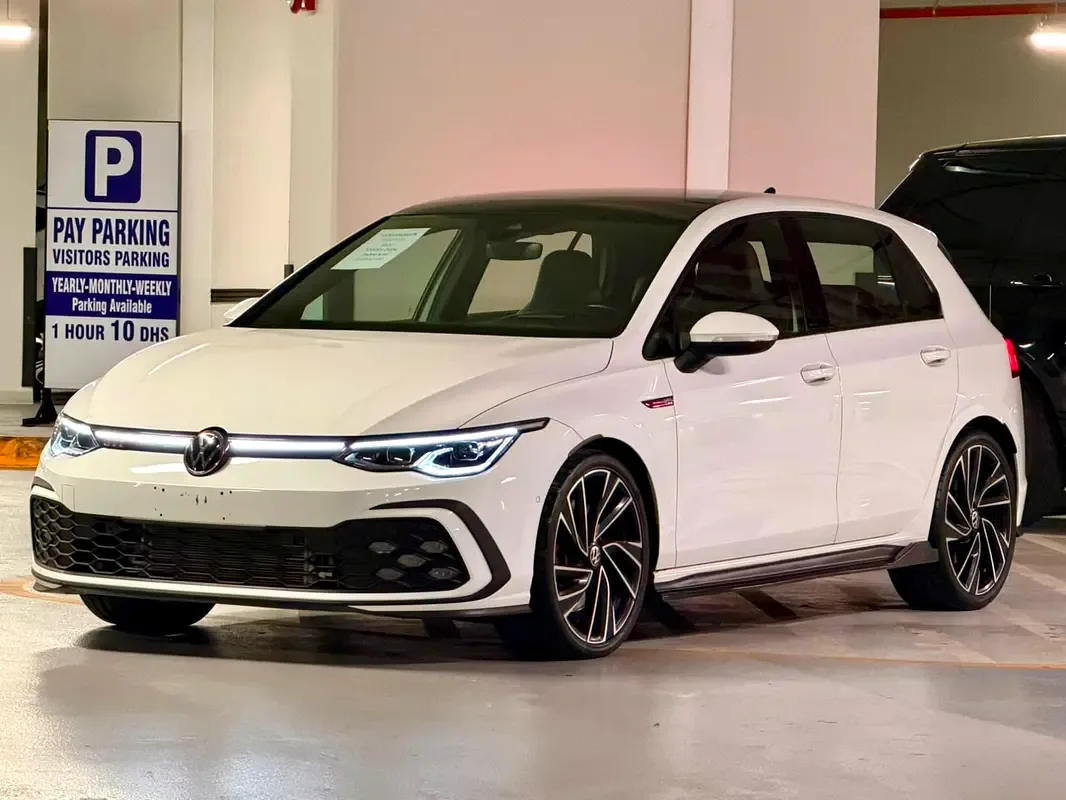 Volkswagen Golf GTI 2.0 AMT (245 hp) - 5