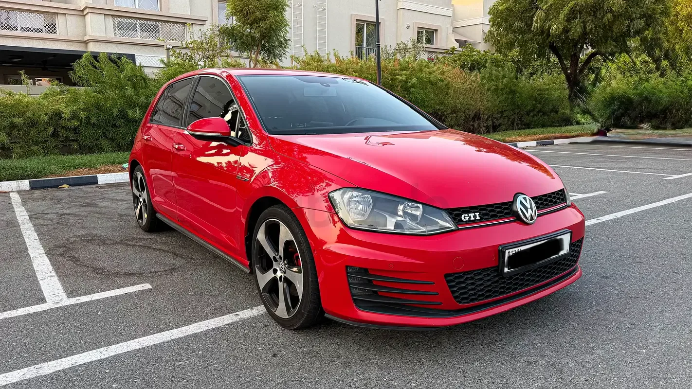 Volkswagen Golf GTI 2.0 AMT (265 حصان) - 9