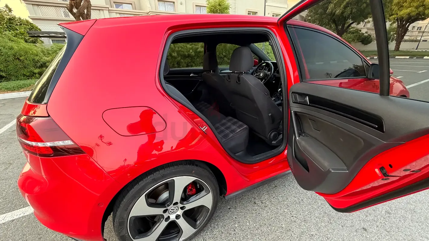Volkswagen Golf GTI 2.0 AMT (265 حصان) - 19