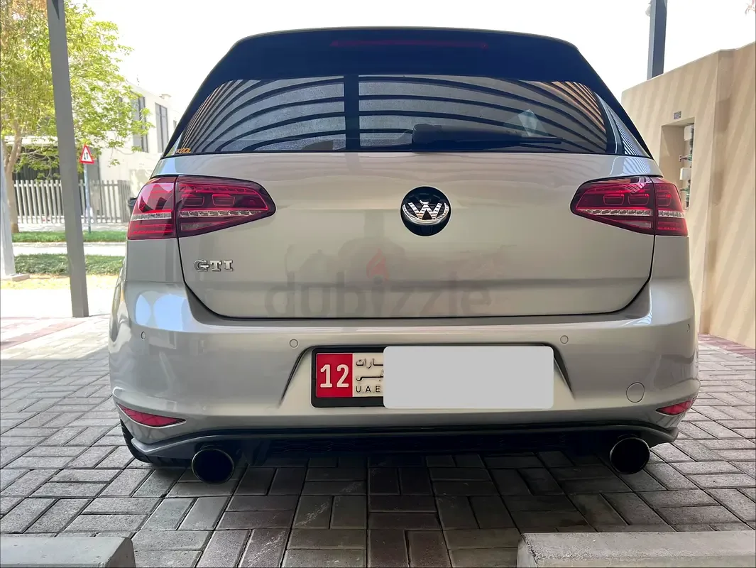 Volkswagen Golf GTI 2.0 AMT (265 حصان) - 3