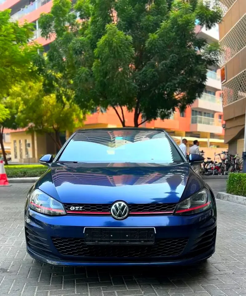 Volkswagen Golf GTI 2.0 AMT (265 hp) - 6