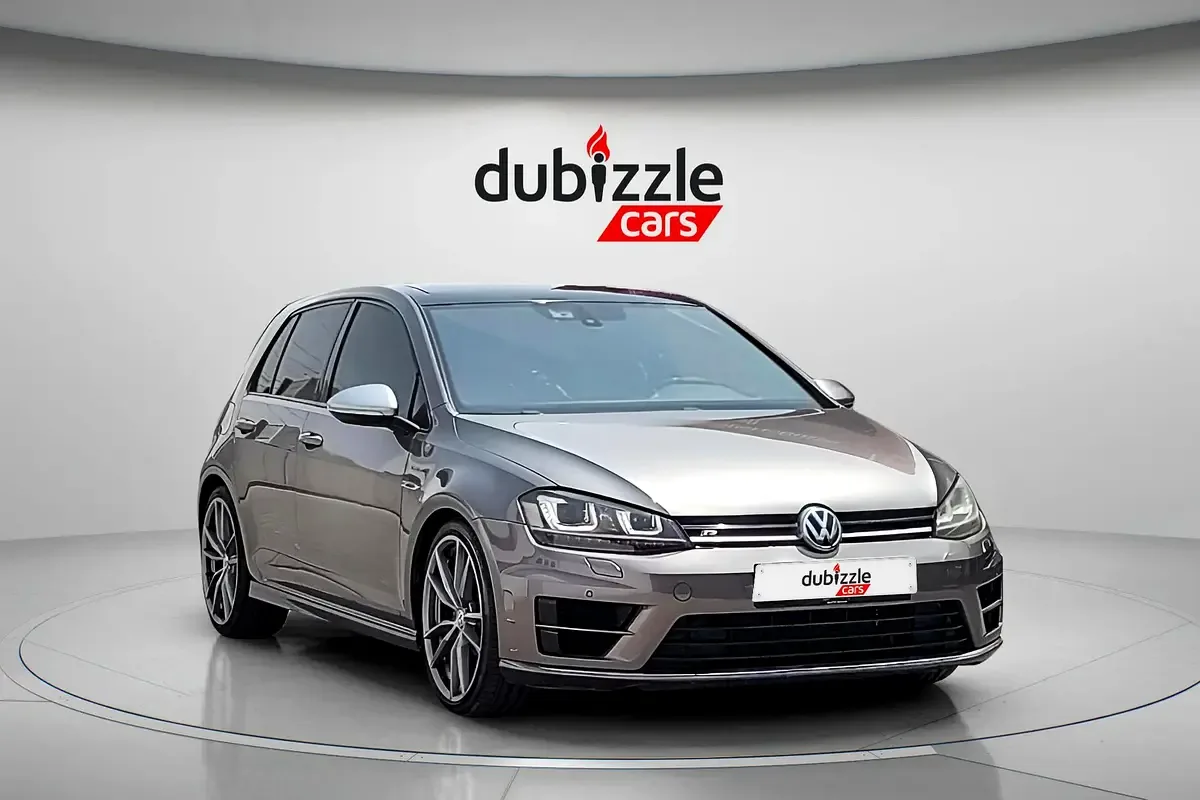 Volkswagen Golf R 2.0 AMT 4WD (300 hp)
