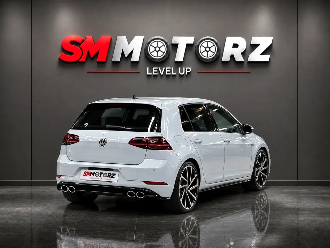 Volkswagen Golf R 2.0 AMT 4WD (300 حصان) - 4