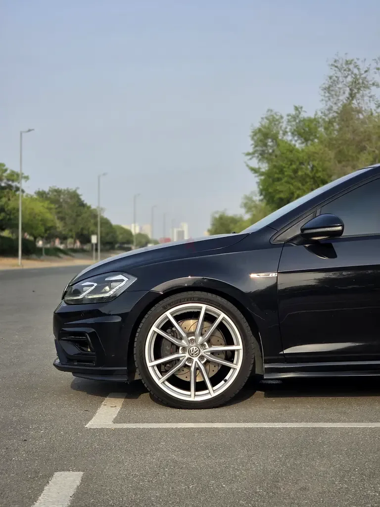 Volkswagen Golf R 2.0 AMT 4WD (300 hp) - 5