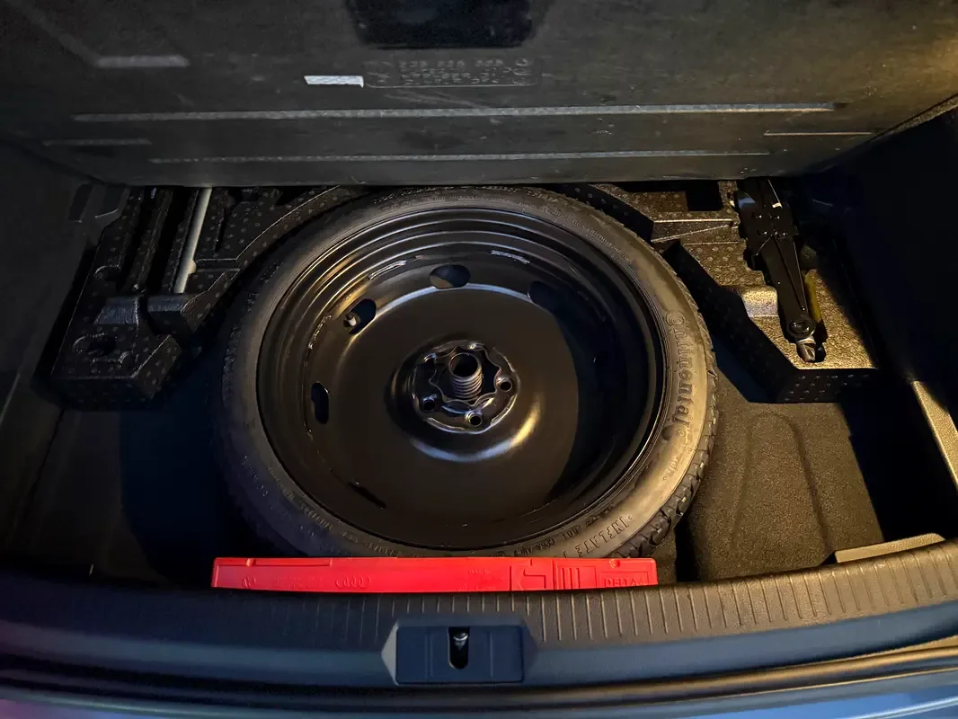 Volkswagen Golf R 2.0 AMT 4WD (333 hp) - 13
