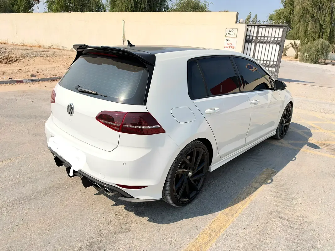Volkswagen Golf R 2.0 AMT 4WD (333 hp) - 16