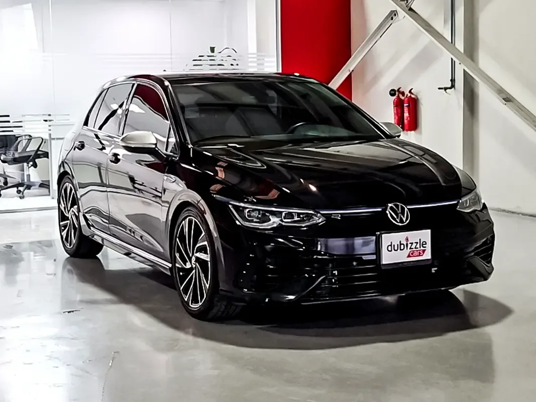 Volkswagen Golf R 2.0 AMT AWD (333 hp)