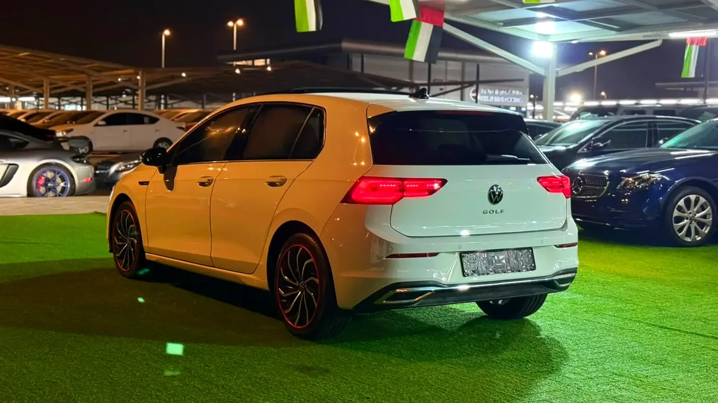 Volkswagen Golf R 2.0 AMT AWD (333 hp) - 5
