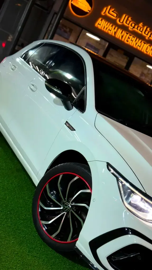 Volkswagen Golf R 2.0 AMT AWD (333 hp) - 4