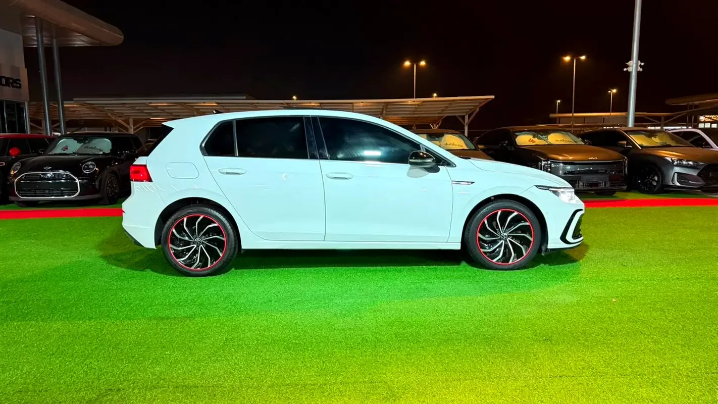 Volkswagen Golf R 2.0 AMT AWD (333 hp) - 16