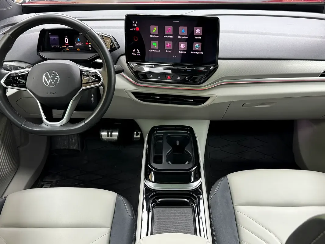 Volkswagen ID.4 AT (149 حصان) - 11