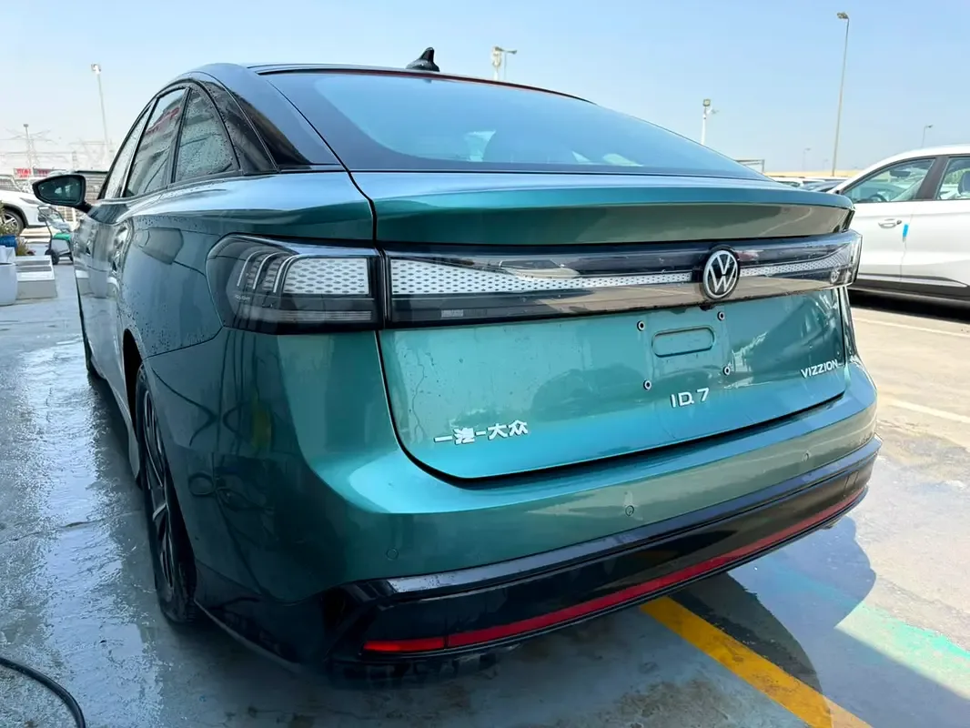Volkswagen ID.7 AT (286 حصان) - 4