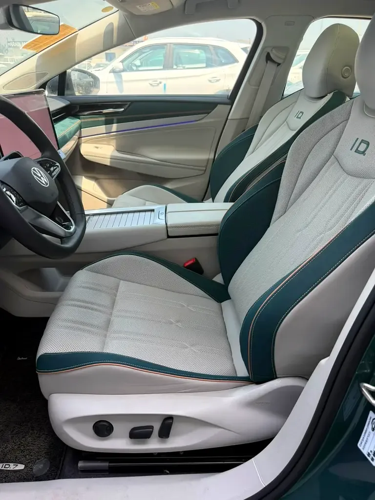 Volkswagen ID.7 AT (286 حصان) - 7