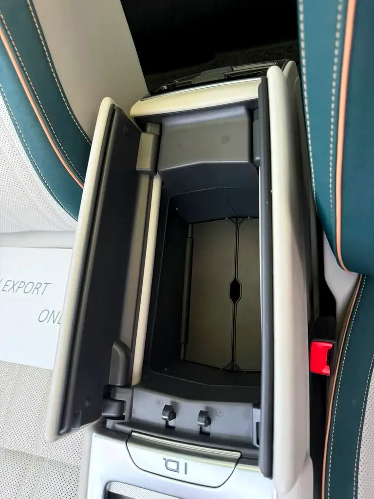 Volkswagen ID.7 AT (286 حصان) - 12