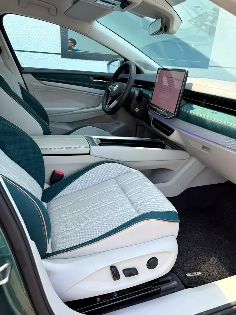 Volkswagen ID.7 AT (286 حصان) - 13