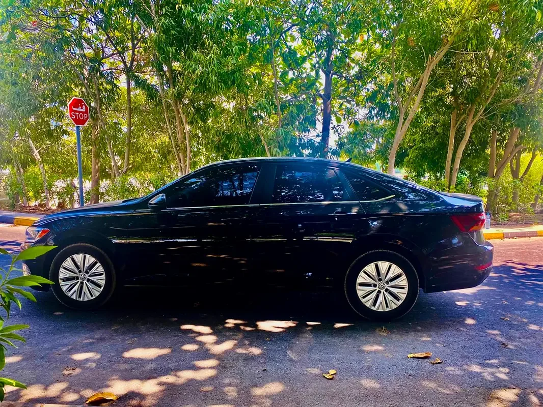 Volkswagen Jetta 1.5 AT (158 hp)