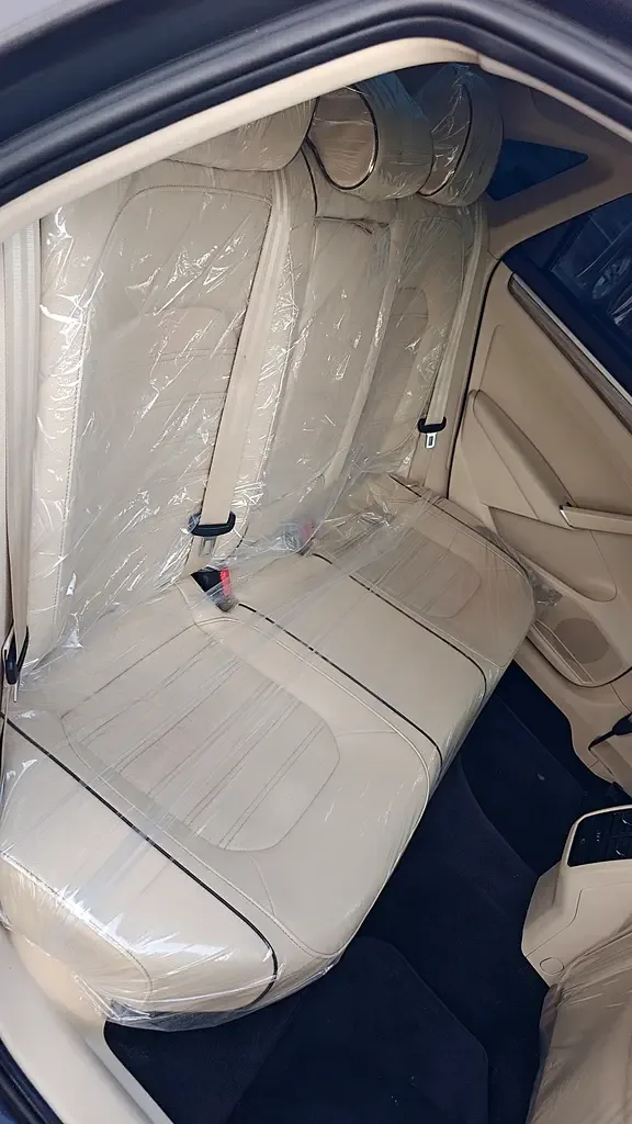 Volkswagen Passat 2.0 FSI DSG (200 hp) MT - 13