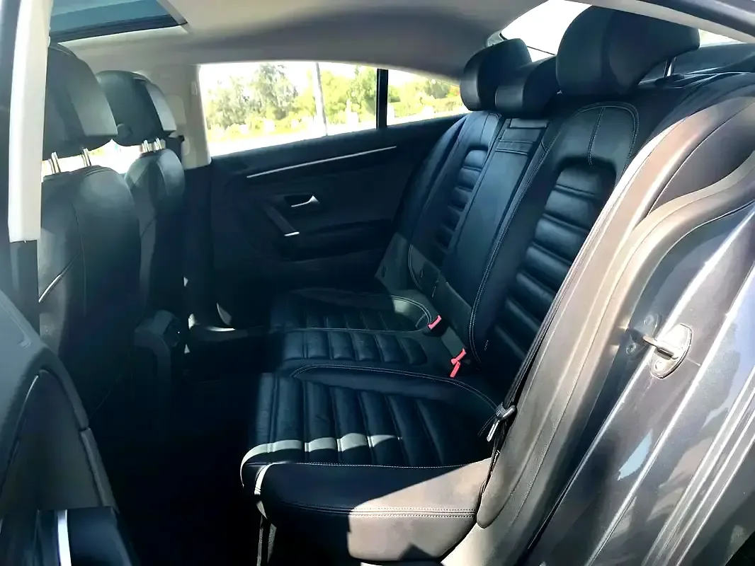 Volkswagen Passat CC 2.0 TSI DSG (210 hp) - 9