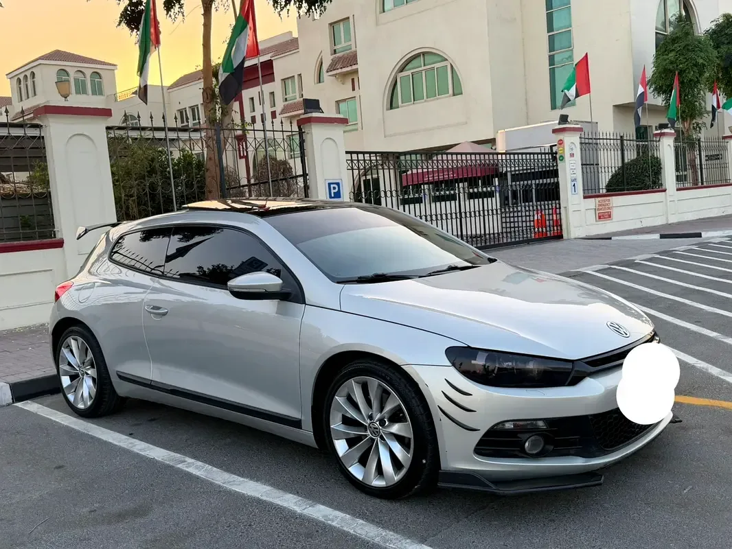 Volkswagen Scirocco 2.0 AMT (265 hp)