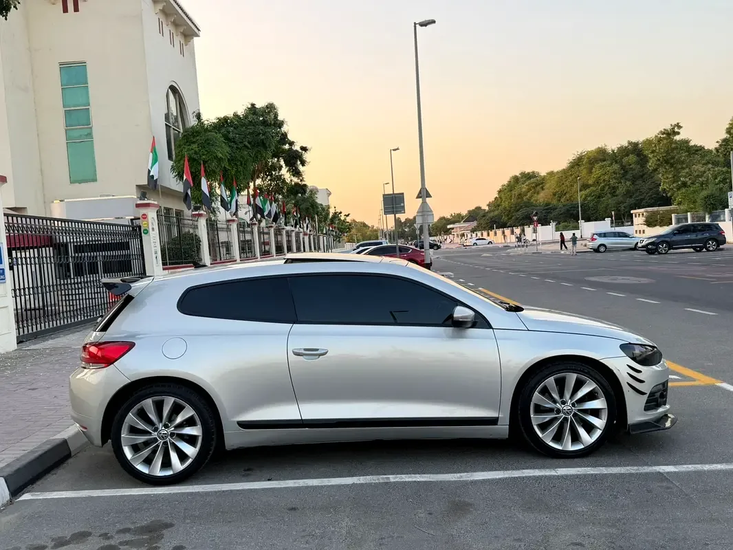 Volkswagen Scirocco 2.0 AMT (265 hp) - 18