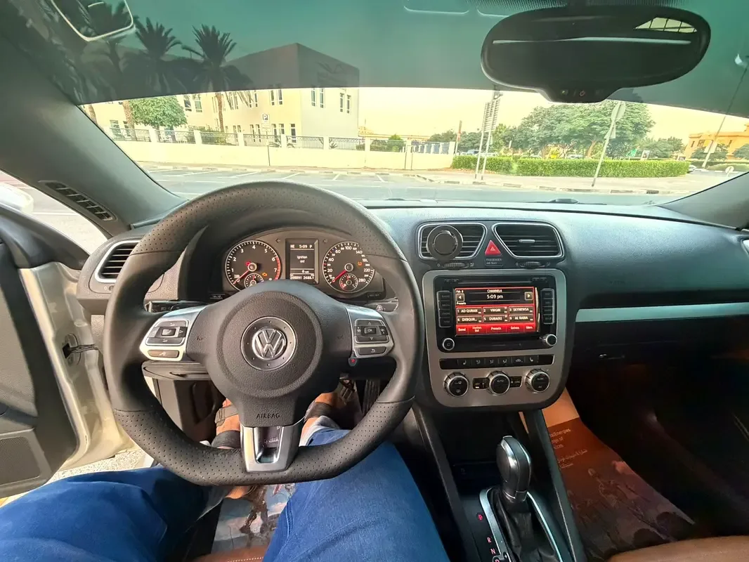 Volkswagen Scirocco 2.0 AMT (265 hp) - 17