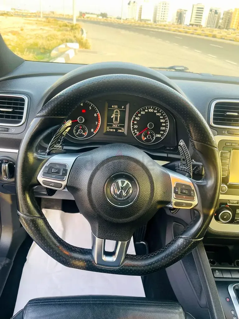 Volkswagen Scirocco 2.0 AMT (265 hp) - 7