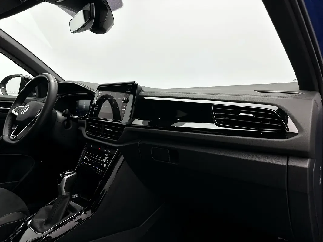 Volkswagen T-Roc 1.5 AMT (150 حصان) - 11