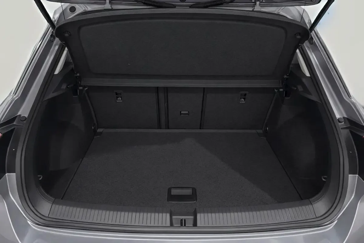 Volkswagen T-Roc 1.5 AMT (150 hp) - 11
