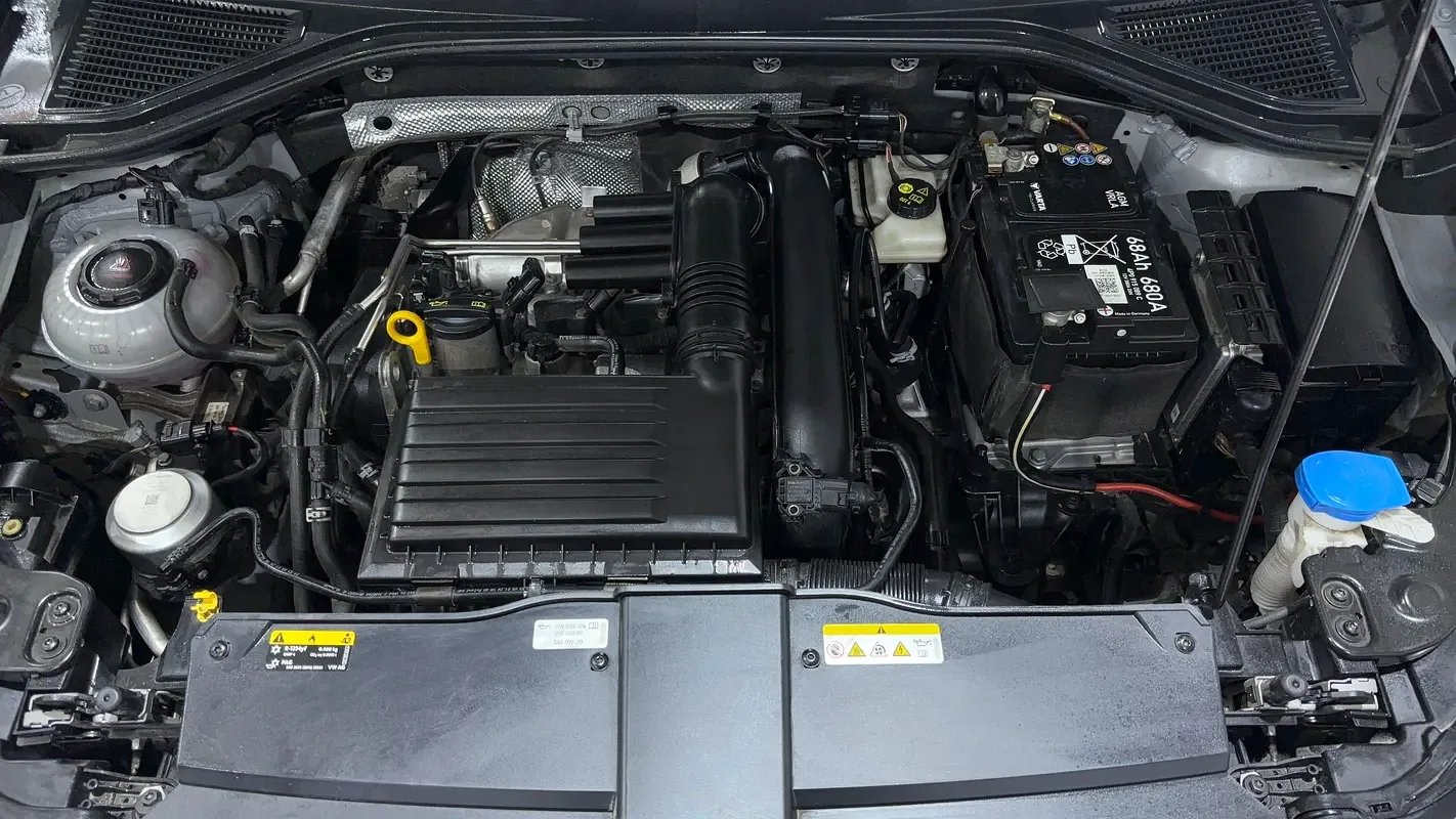 Volkswagen T-Roc 1.5 AMT (150 hp) - 13