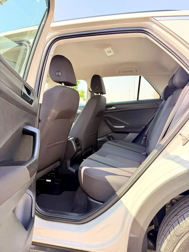 Volkswagen T-Roc 1.5 AMT (150 حصان) - 10