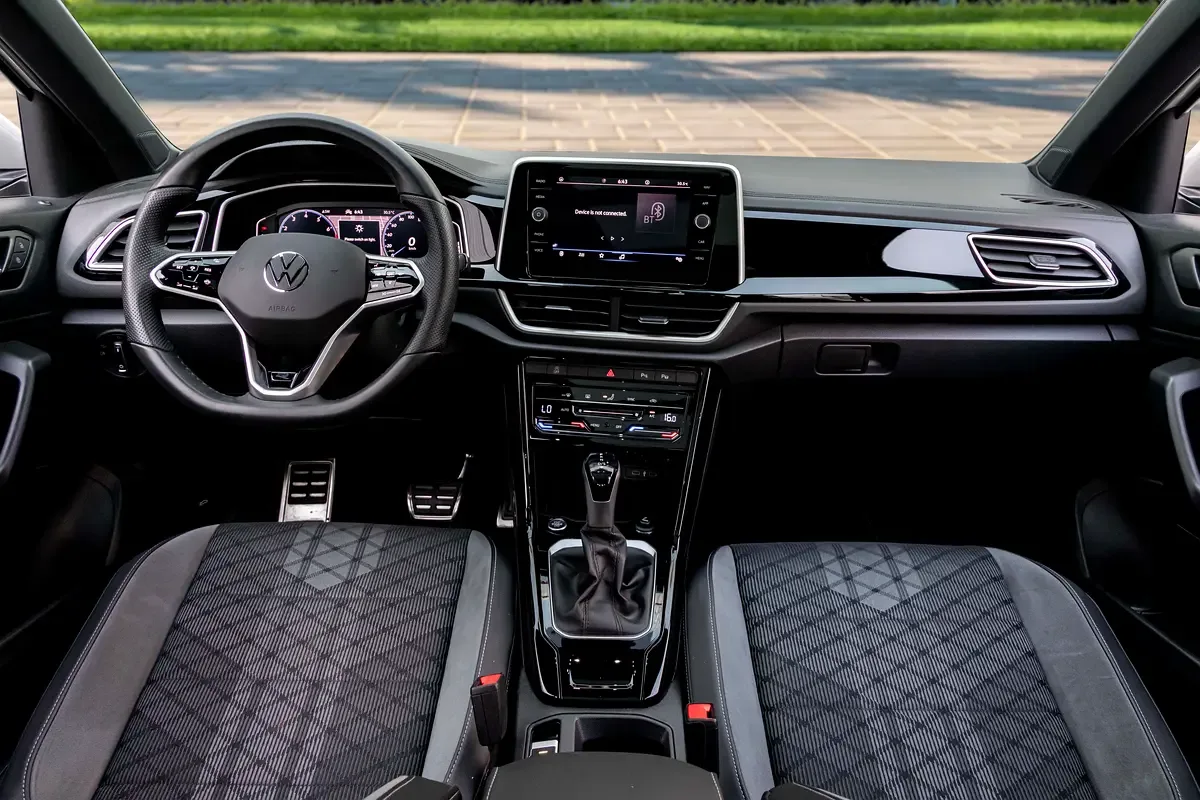 Volkswagen T-Roc 1.5 AMT (150 hp) - 8