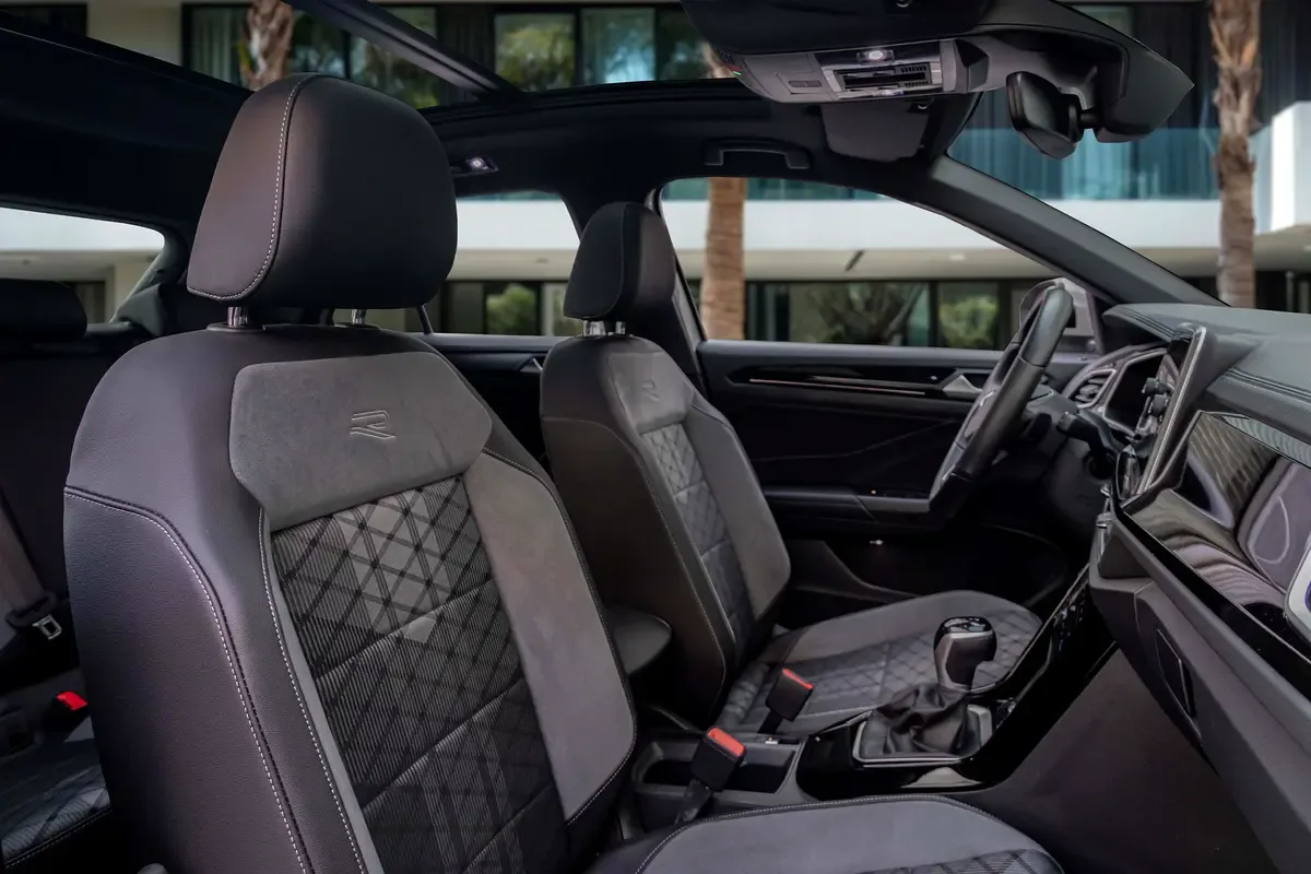 Volkswagen T-Roc 1.5 AMT (150 hp) - 11