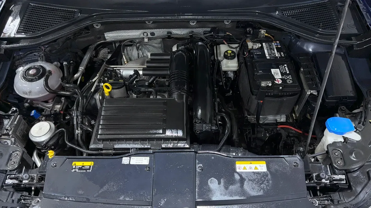Volkswagen T-Roc 1.5 AMT (150 hp) - 13