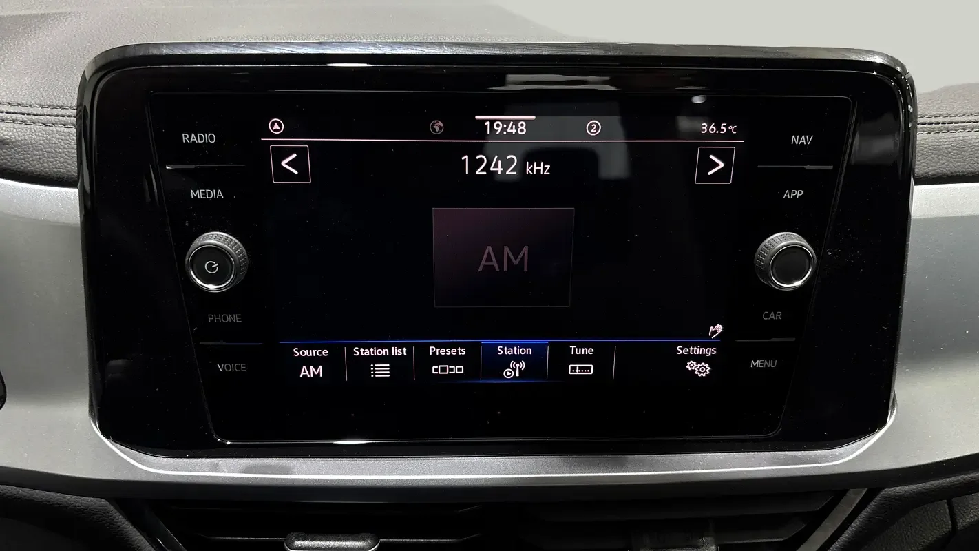 Volkswagen T-Roc 1.5 AMT (150 hp) - 8