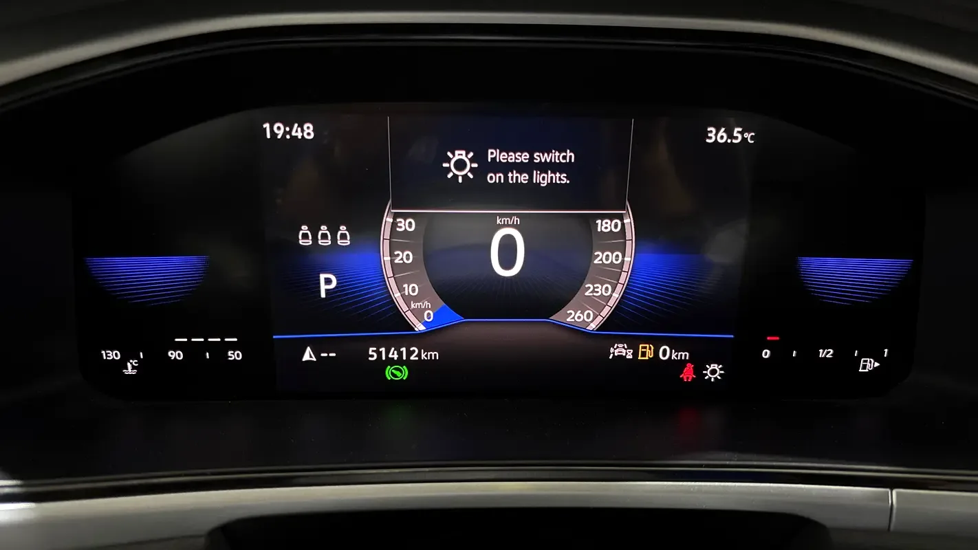 Volkswagen T-Roc 1.5 AMT (150 hp) - 9