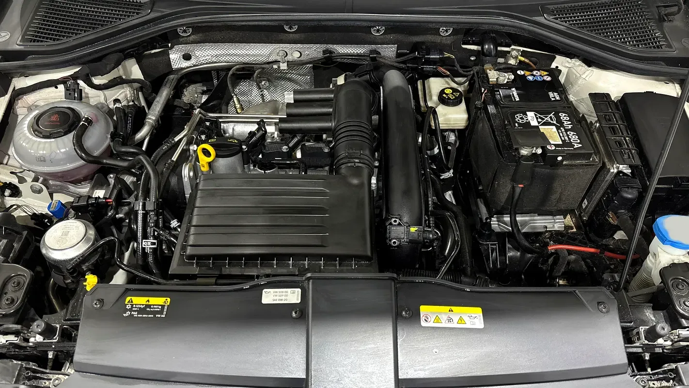 Volkswagen T-Roc 1.5 AMT (150 hp) - 13