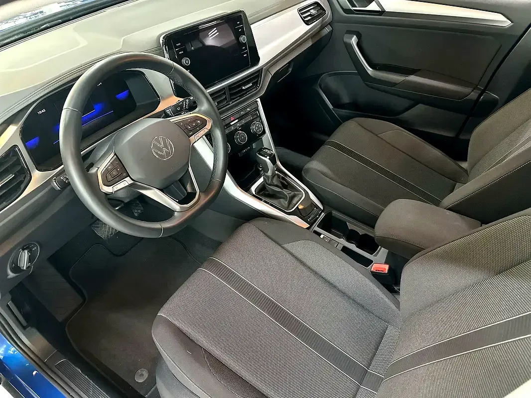 Volkswagen T-Roc 1.5 AMT (150 hp) - 11