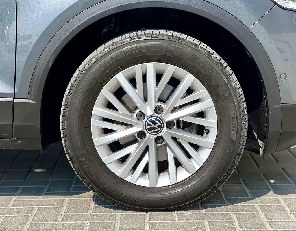 Volkswagen T-Roc 1.5 AMT (150 hp) - 9