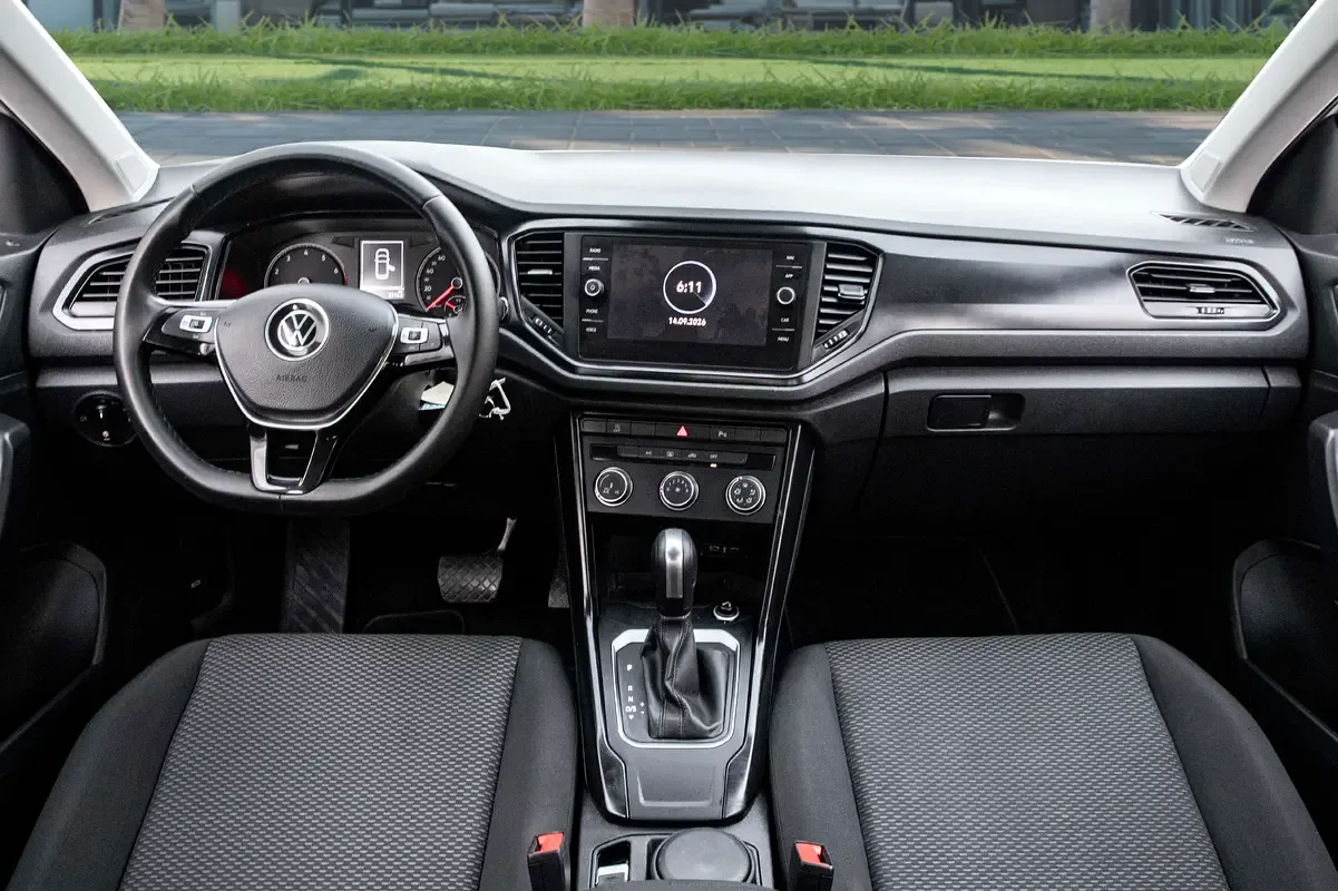 Volkswagen T-Roc 1.5 TSI DSG (150 hp) - 8
