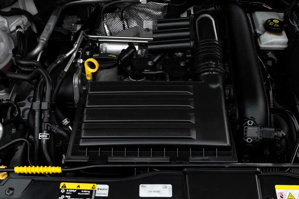 Volkswagen T-Roc 1.5 TSI DSG (150 hp) - 14