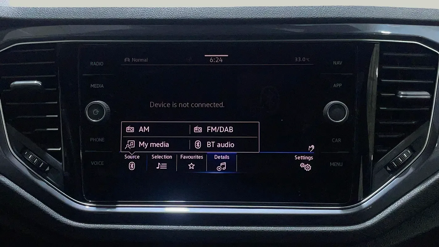 Volkswagen T-Roc 1.5 TSI DSG (150 hp) - 8