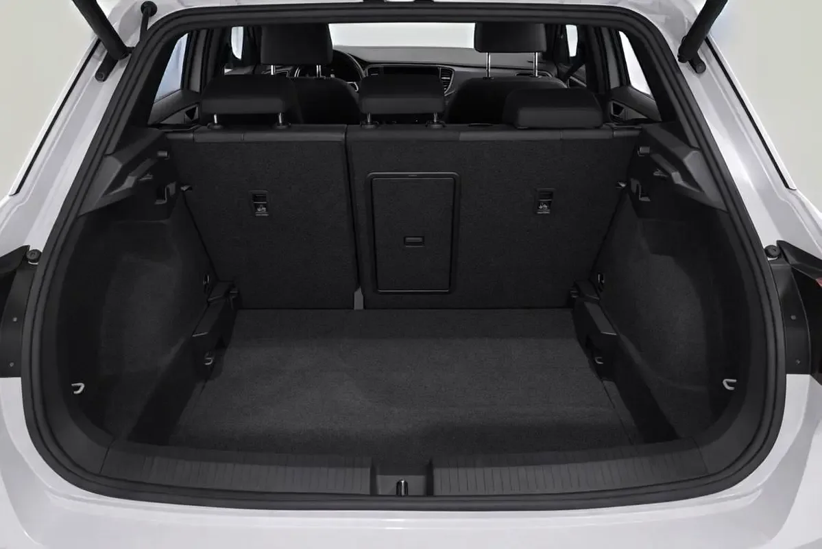 Volkswagen T-Roc 1.5 TSI DSG (150 hp) - 11