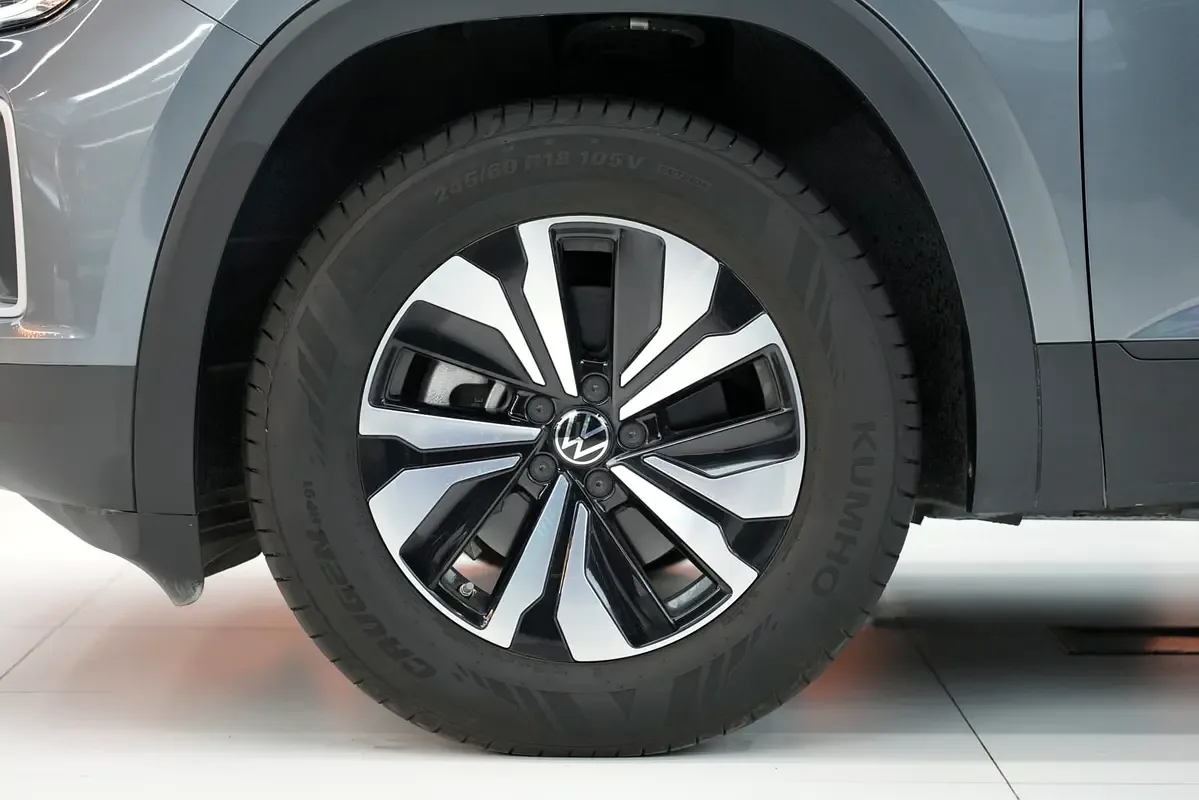 Volkswagen Teramont 2.0 AMT 4WD (220 حصان) - 7