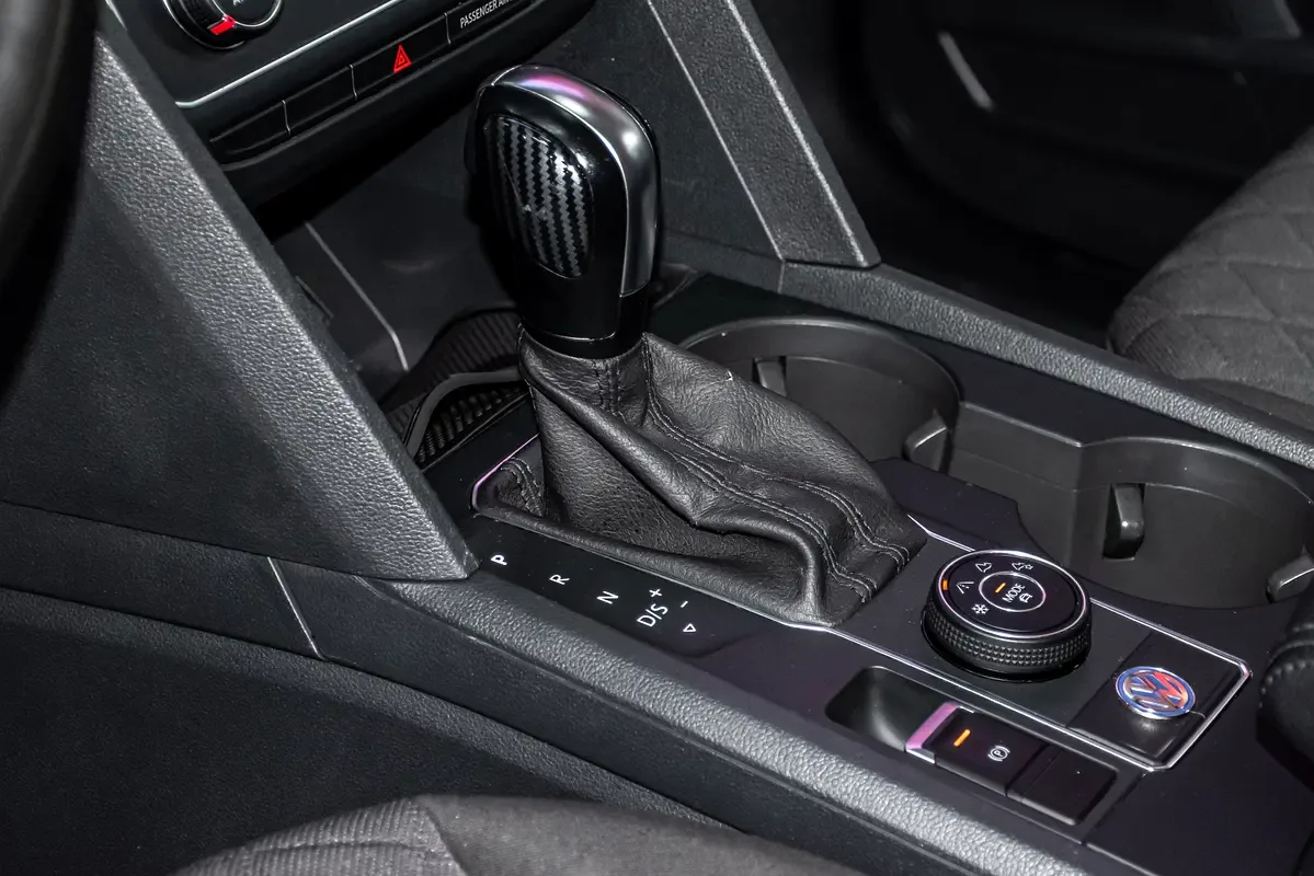 Volkswagen Teramont 2.0T AT 4Motion (220 hp) - 13