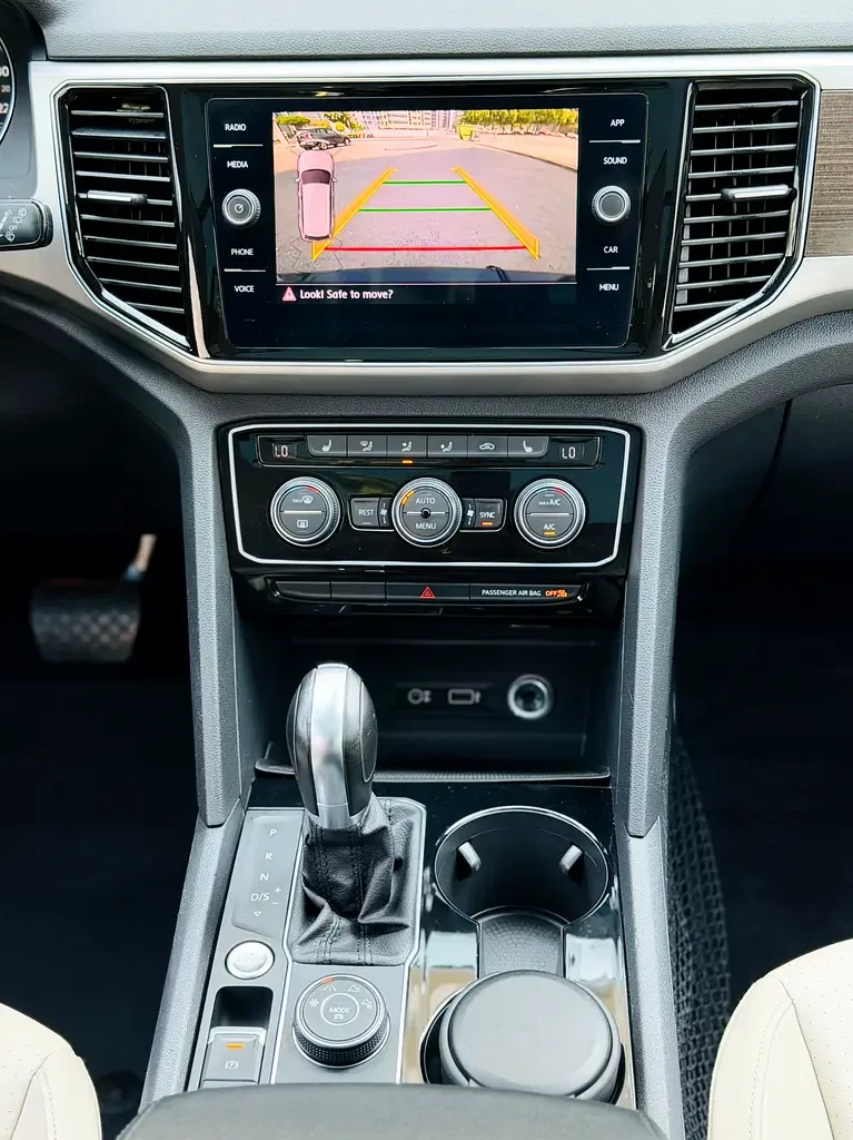 Volkswagen Teramont 2.4 AMT (299 حصان) - 14