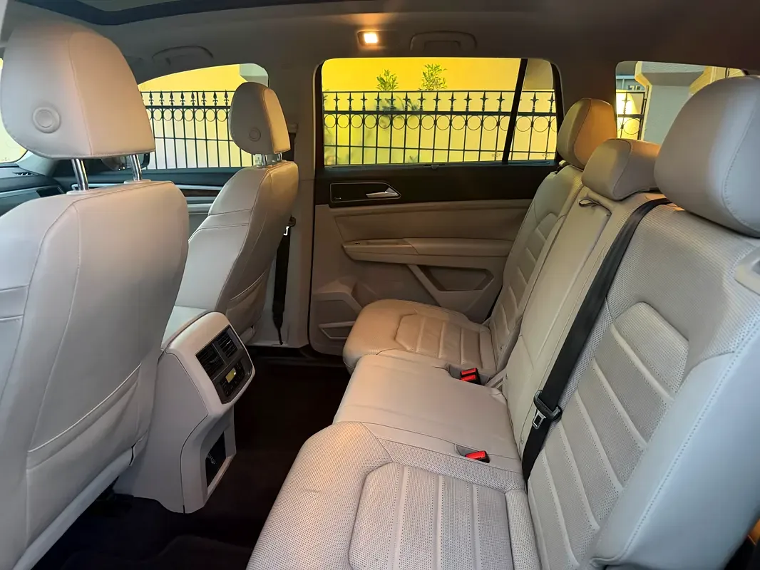 Volkswagen Teramont 2.4 AMT (299 حصان) - 10
