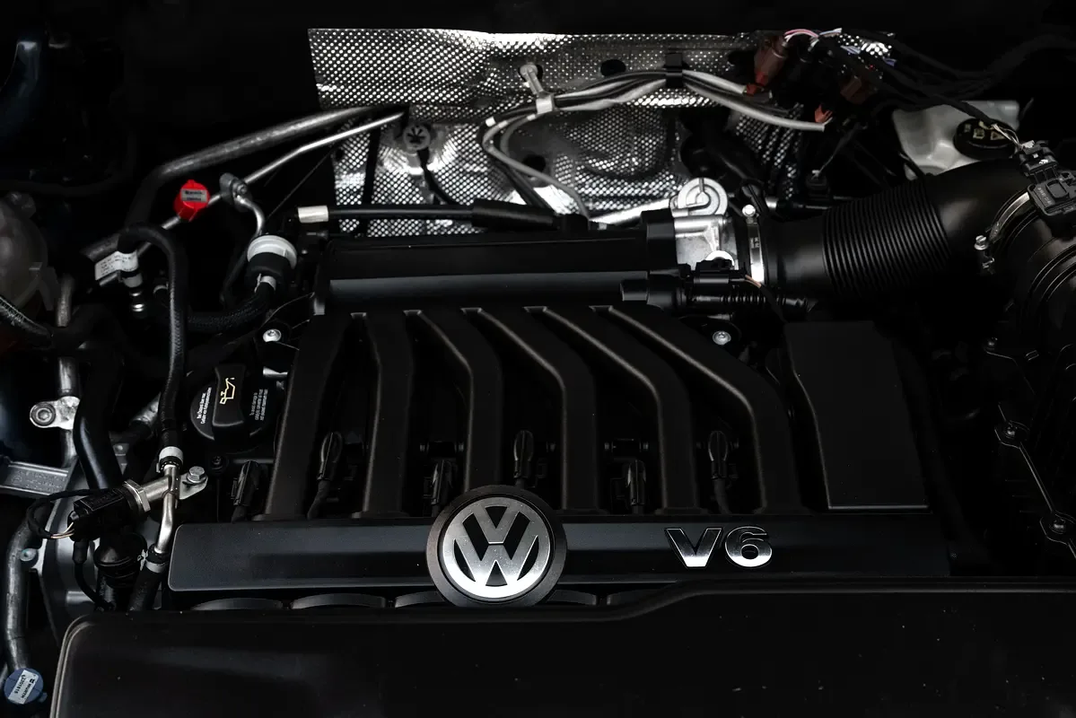 Volkswagen Teramont 3.6 AT 4WD (249 حصان) - 15