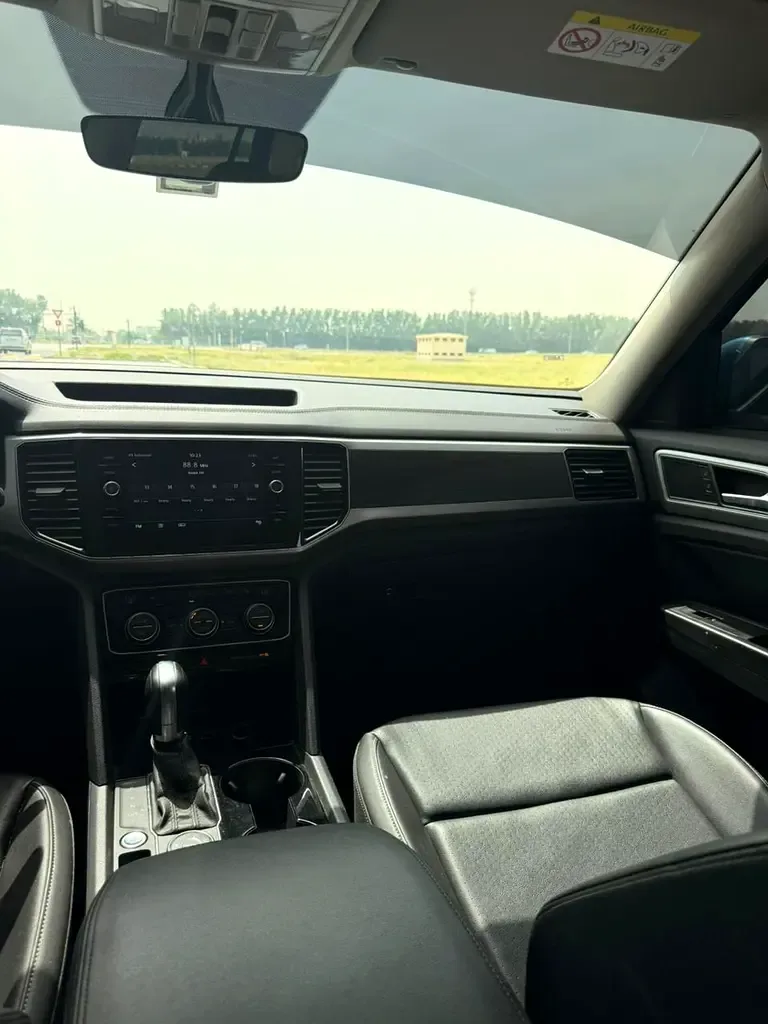 Volkswagen Teramont 3.6 V6 AT (280 حصان) - 10