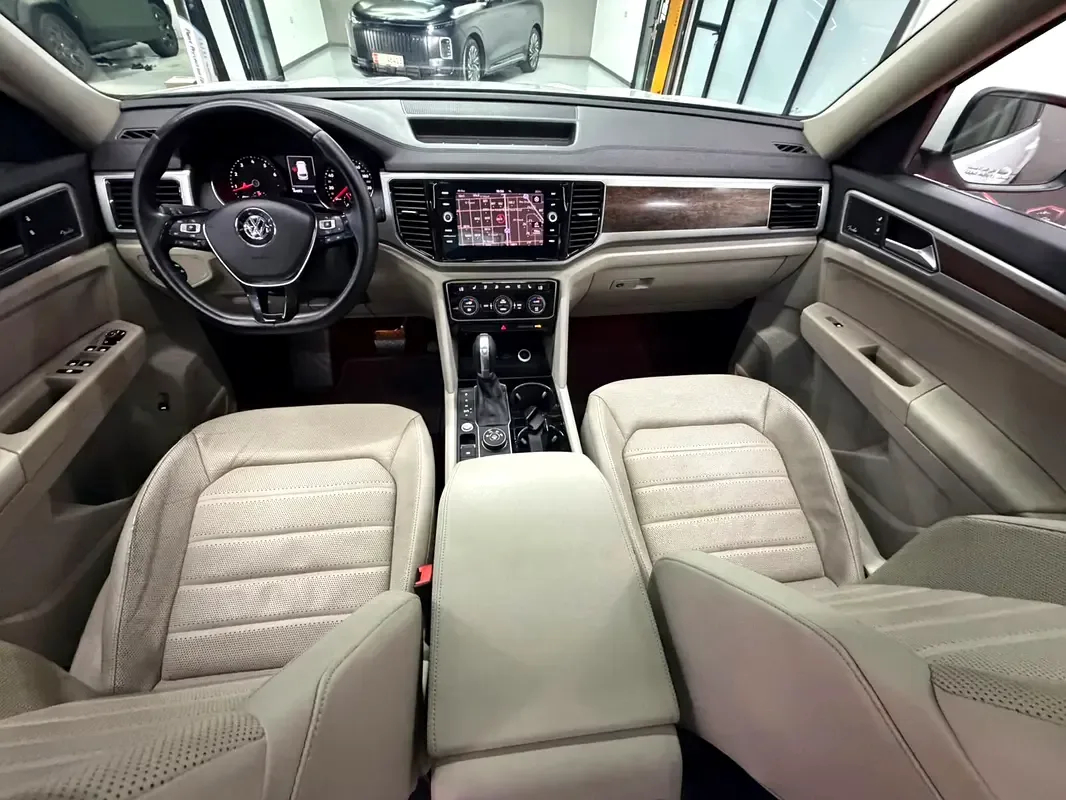 Volkswagen Teramont 3.6 V6 AT (280 hp) - 7
